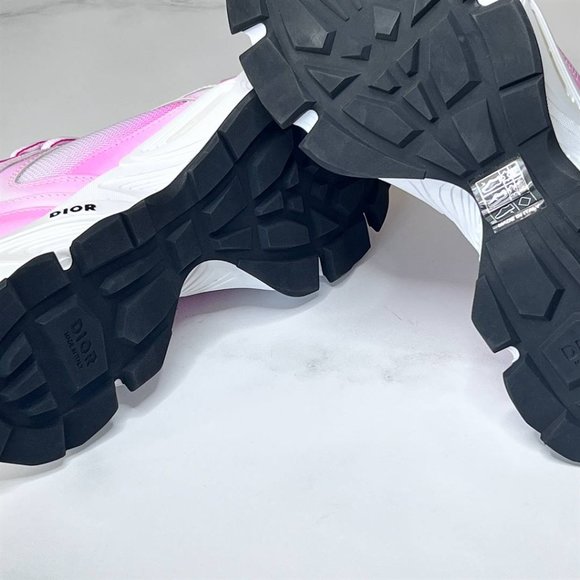 Christian Dior CD1 Pink Daniel Arsham Sneakers - Picture 9 of 10